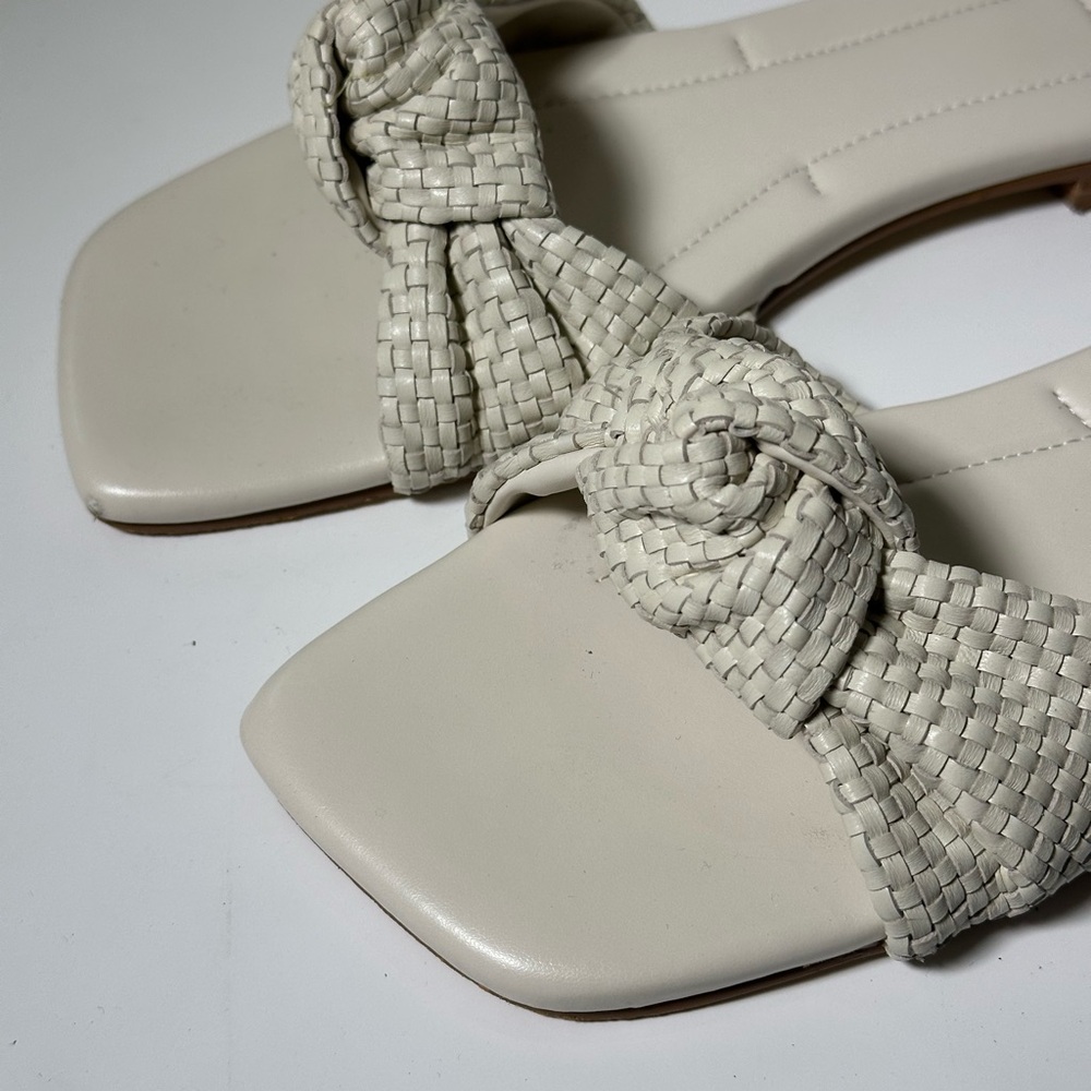 Marc Fisher LTD, Marlon Leather Woven Slide Sandals, Woman's Sz 8 - Picture 3 of 8